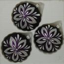 Kugeln lila matt mit Blumendekor, 3 Stück, d 8cm